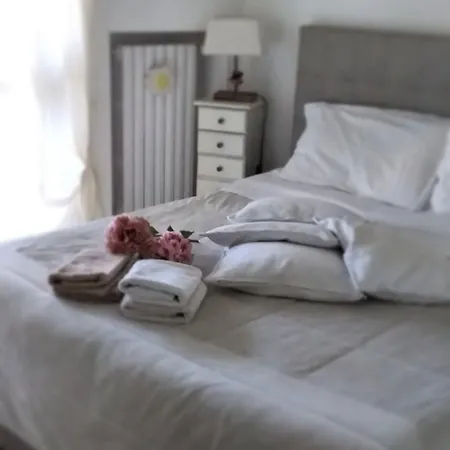 奥罗拉之家住宿加早餐酒店 住宿加早餐酒店 3*