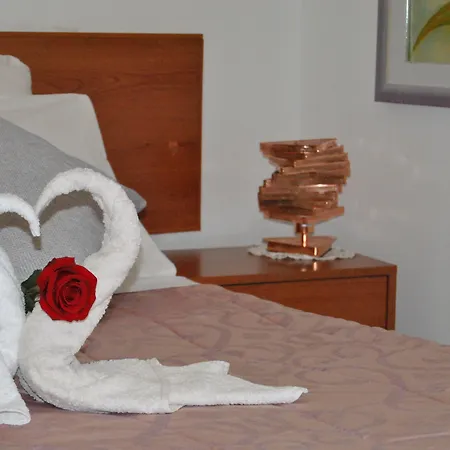 Aurora Bed and Breakfast Μπάρι