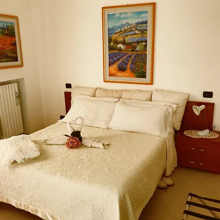 Bed & Breakfast Aurora 3*