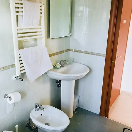 Aurora Bed and Breakfast Μπάρι