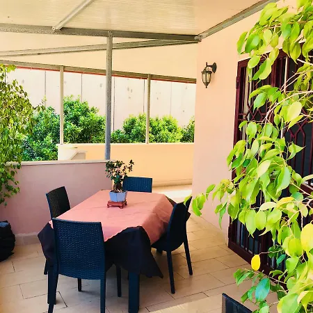 Aurora فندق مبيت وإفطار باري